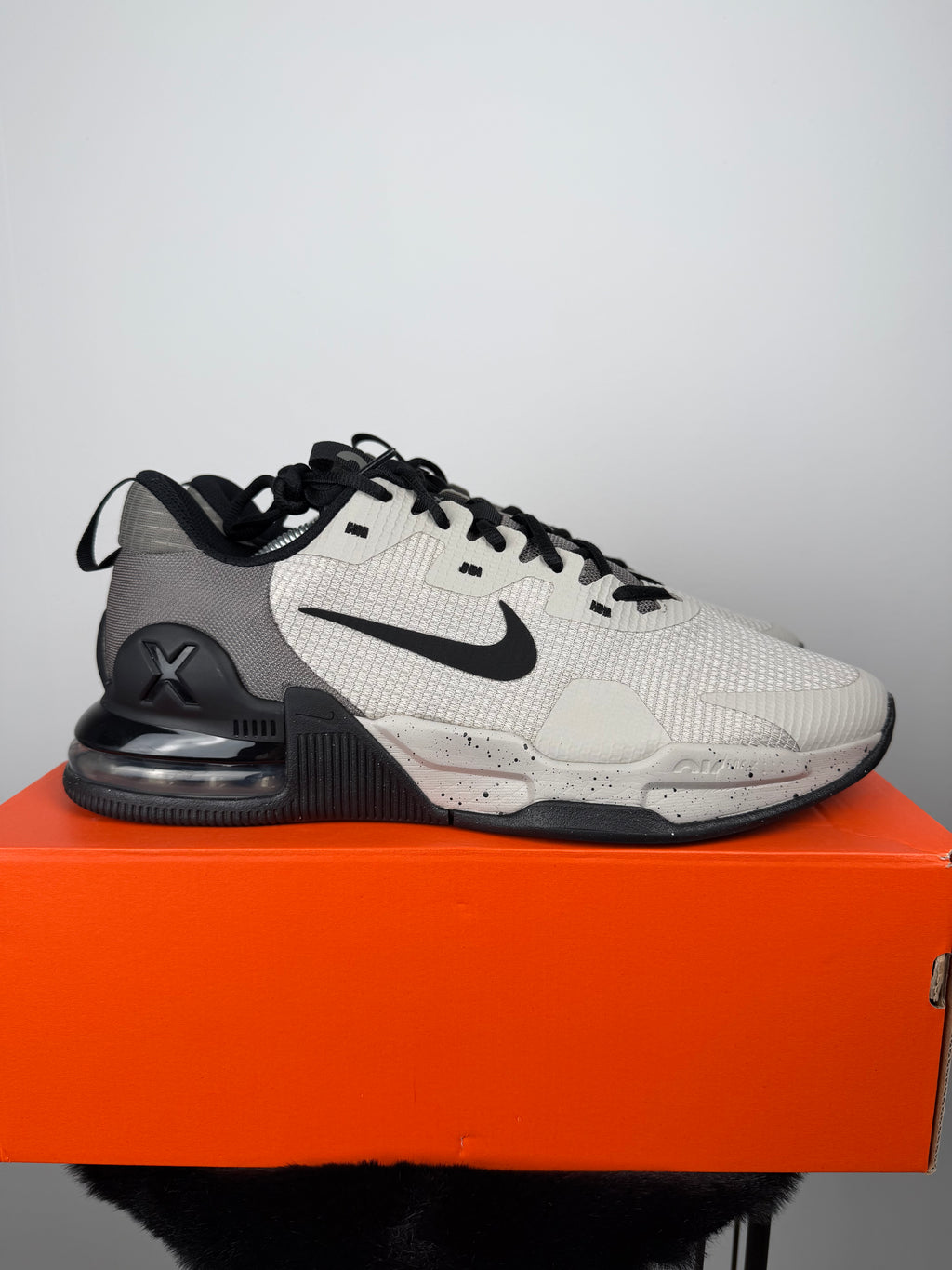 NIKE AIR MAX "Alpha Trainer 5