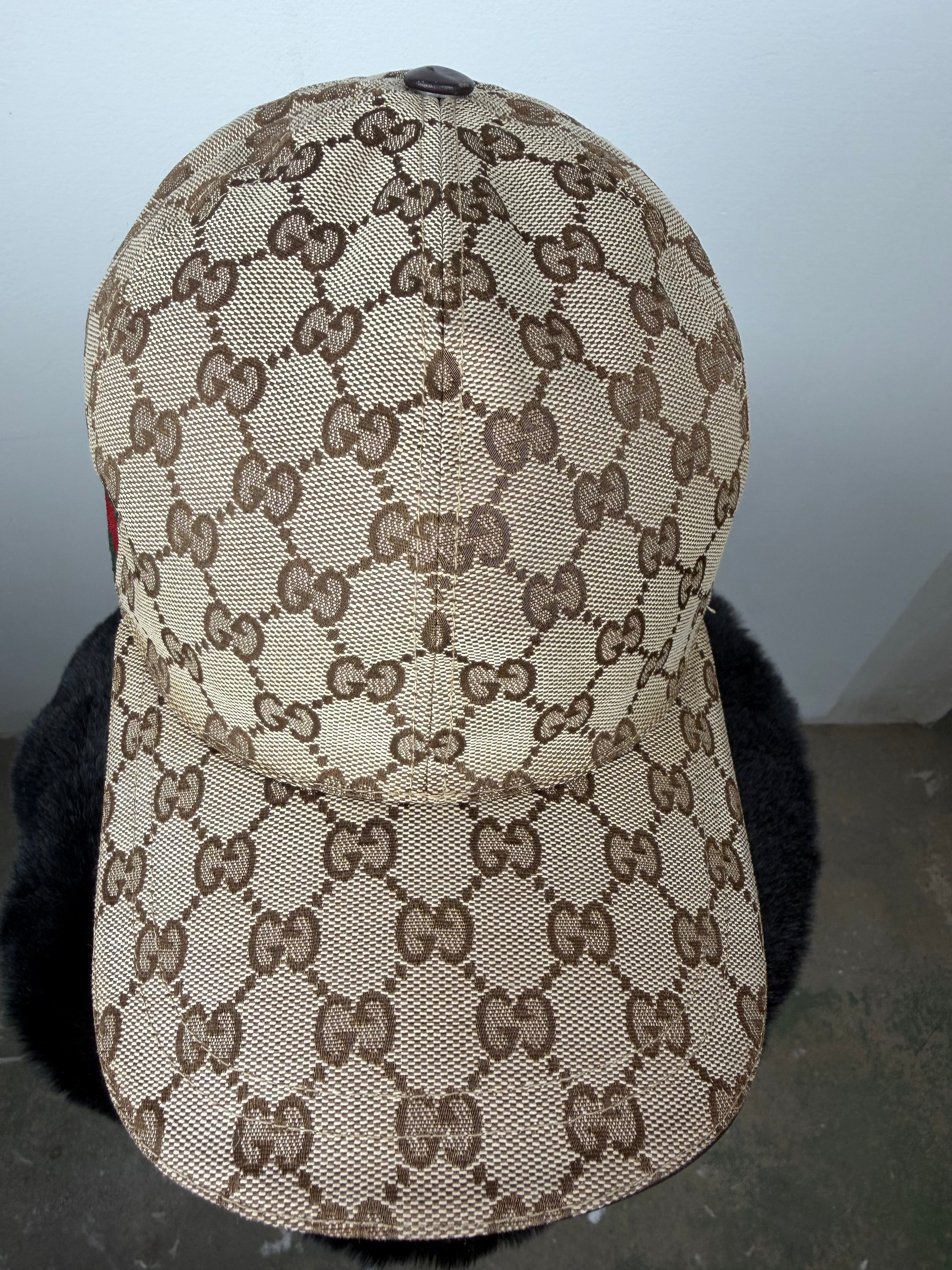 GUCCI Original GG Canvas Baseballcap L