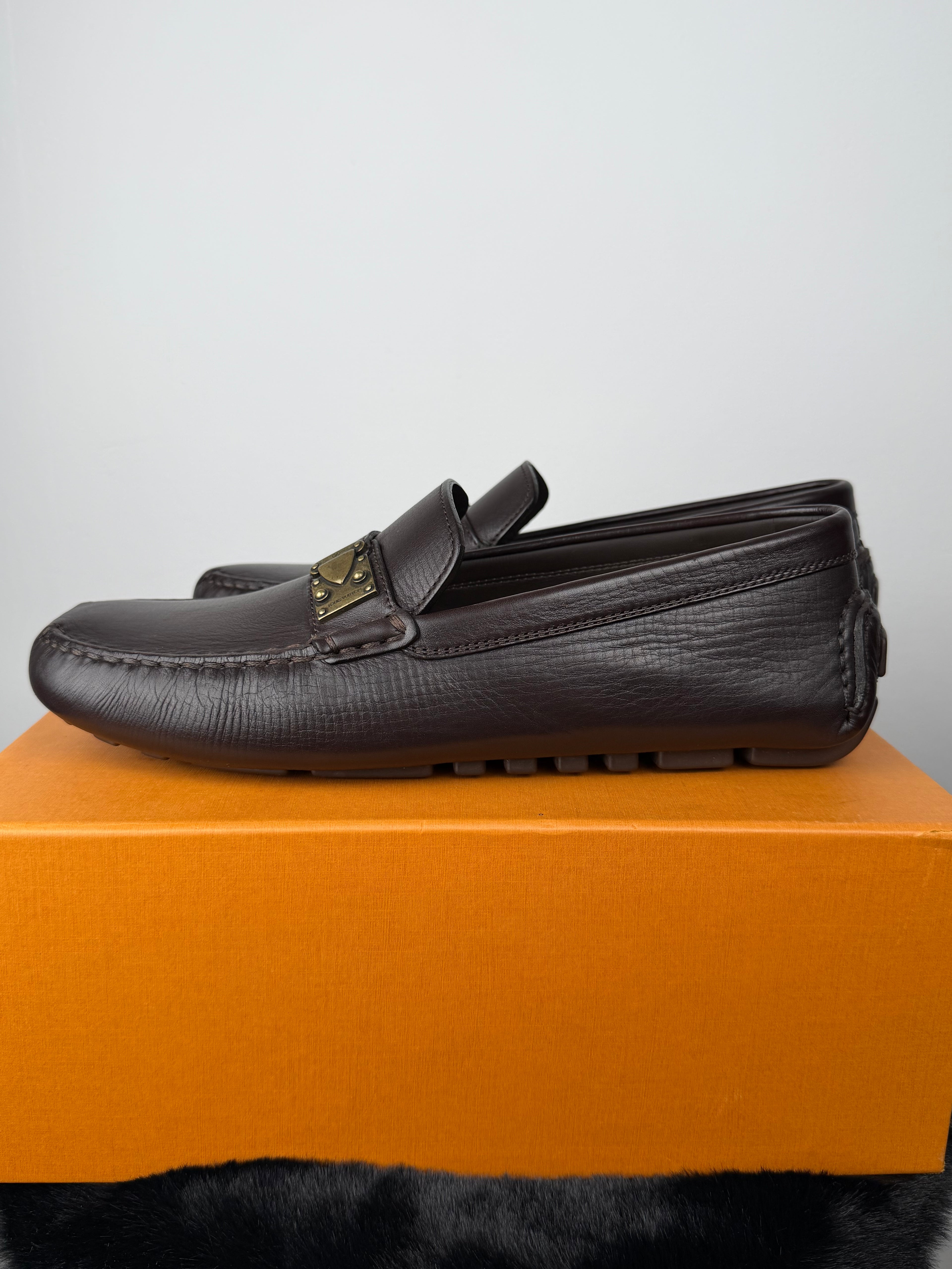 LOUIS VUITTON Loafers Gr.:43