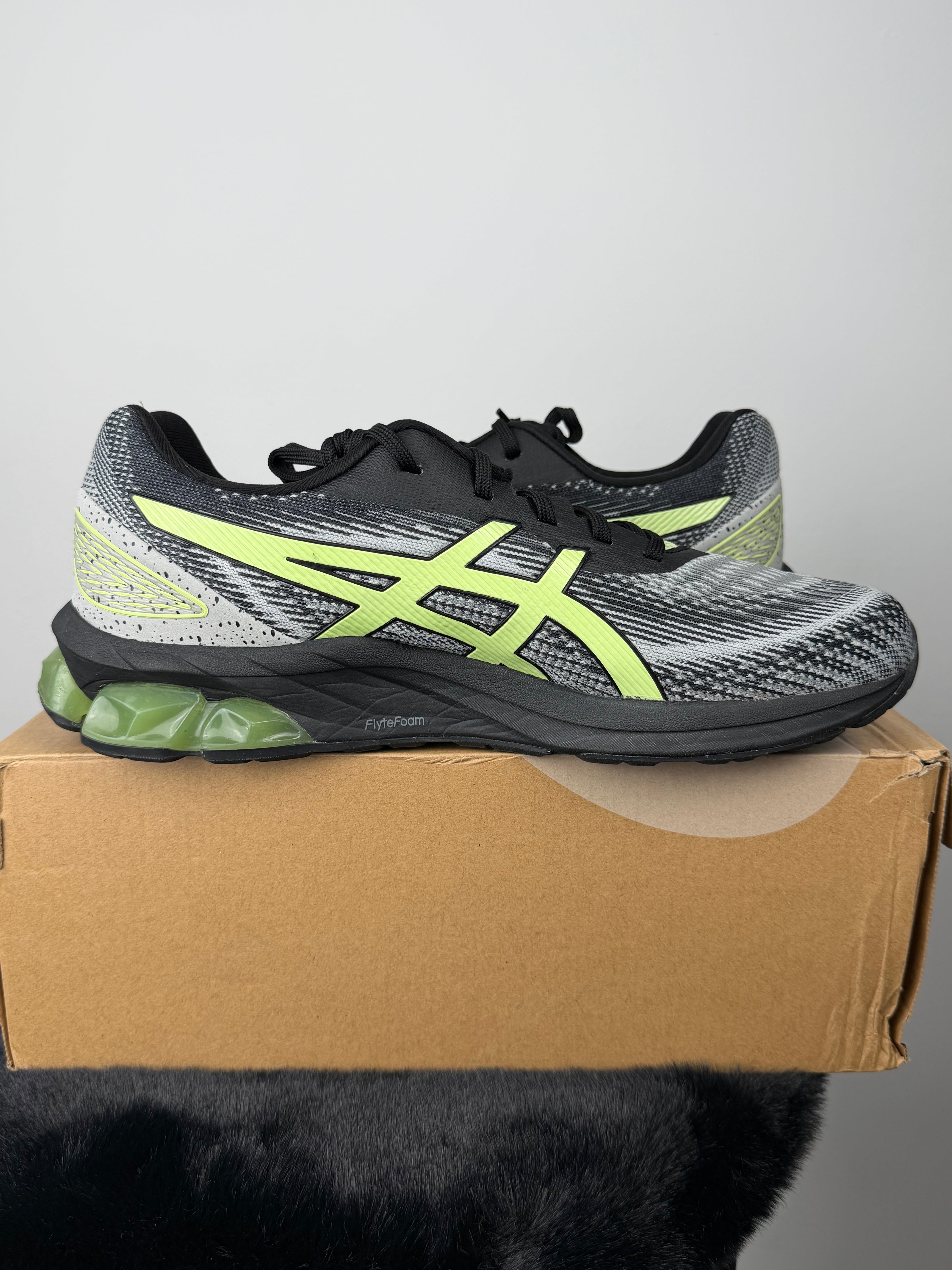 ASICS Gel-Quantum 180 VII Gr.: 44 *WIE NEU!*