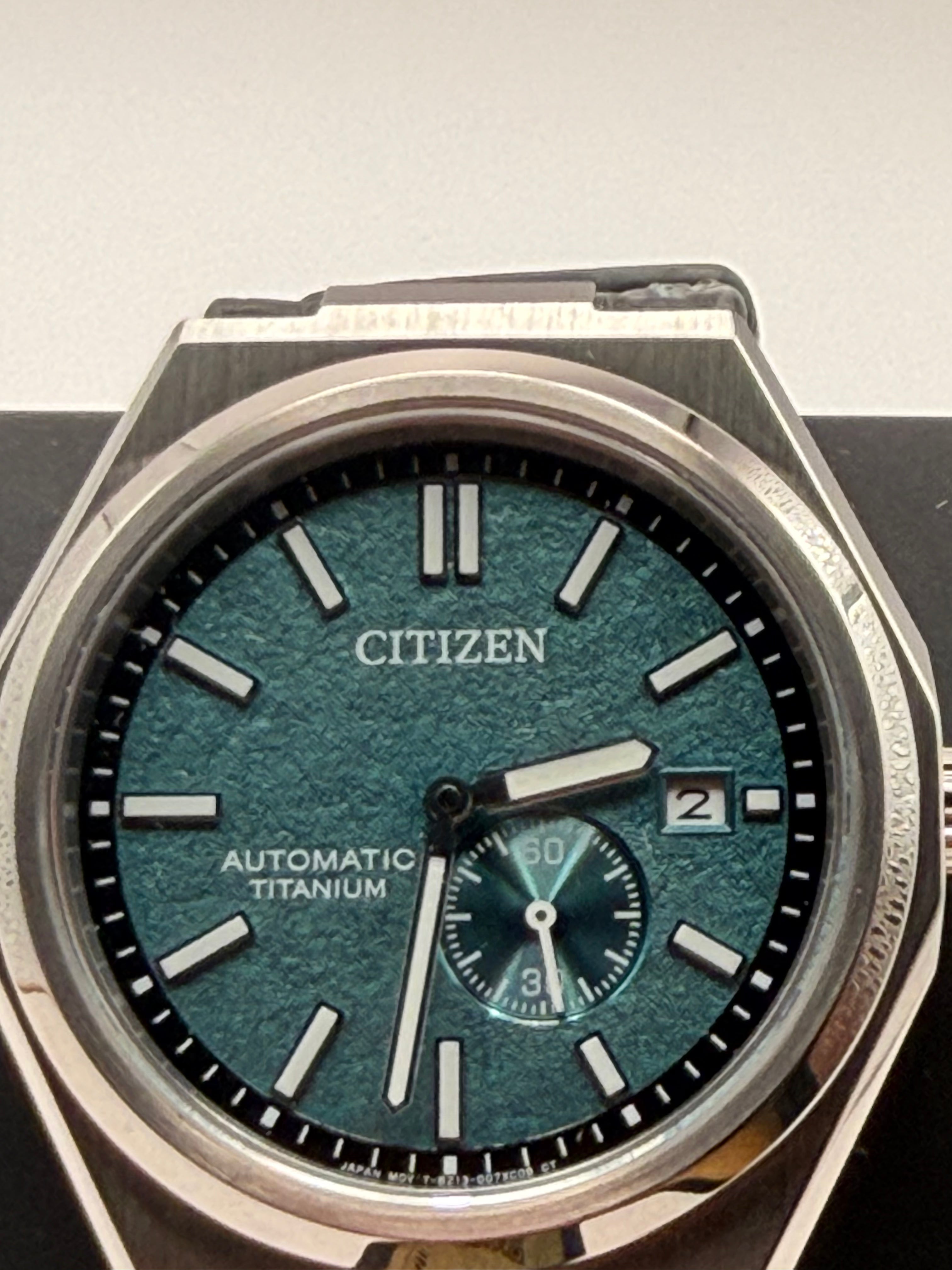 CITIZEN Zenshin NJ0180 inkl. neues Swanco Wechselarmband *Wie Neu!*